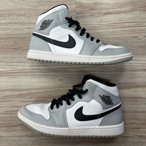 Mid-Top Jordan’s (UNISEX)